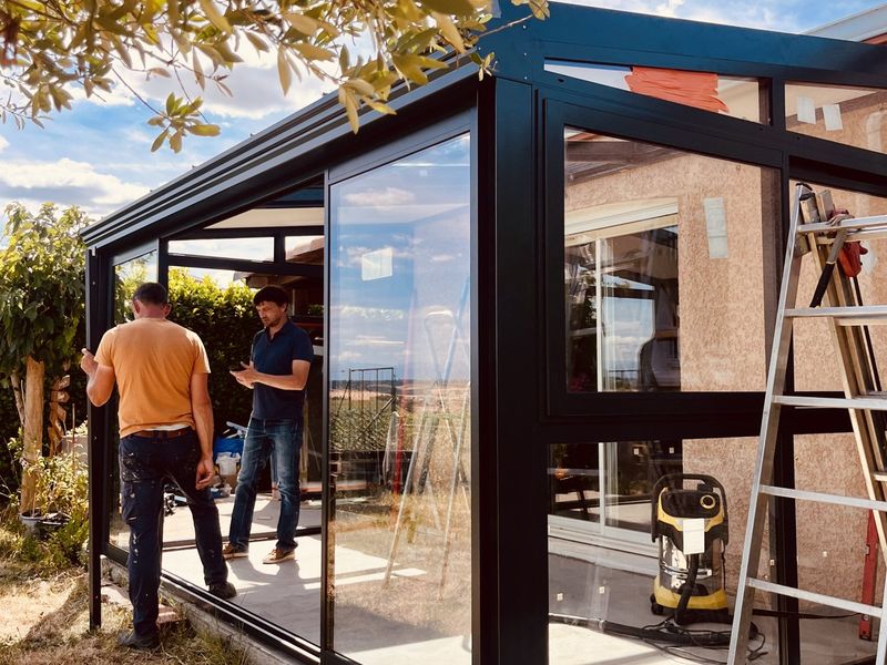 Installation d'une véranda en aluminium à Lagarde